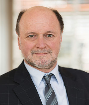 Portrait Prof. Dr. Peter F. Zipfel